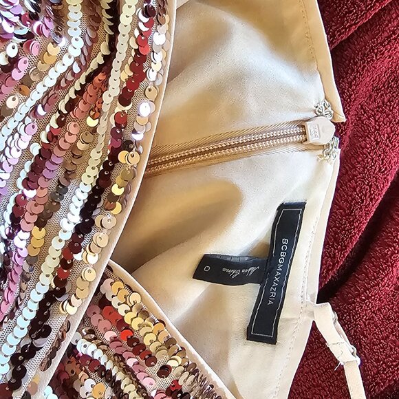 BCBGMAXAZRIA Sequin Wrap Dress – Cream/Pink, Size 0 - Picture 3 of 5